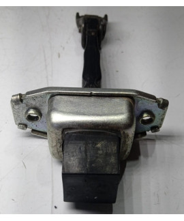 Limitador Da Porta Dianteira Direita Tr4 2013