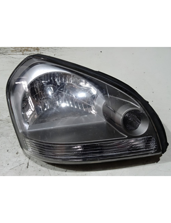 Farol Direito Tucson 2005 - 2014 Mascara Negra - Direito