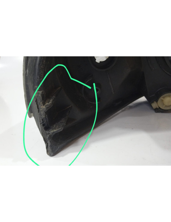 Farol Direito Honda Fit 2003 - 2008 Detalhe Direito/passageiro