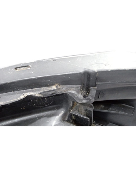 Farol Dianteiro Direito Kia Soul 2009 - 2012 / Avarias
