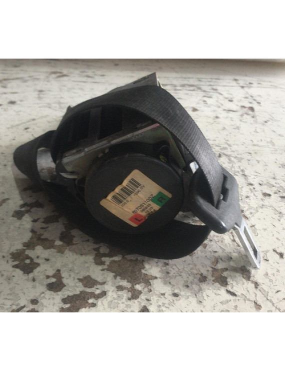 Cinto De Segurança Macho Traseiro Direito Bmw 118i 2010