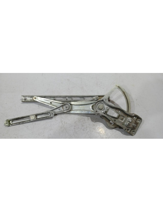 Máquina Vidro Dianteiro Esquerdo Mercedes Clk320 1997 - 2002