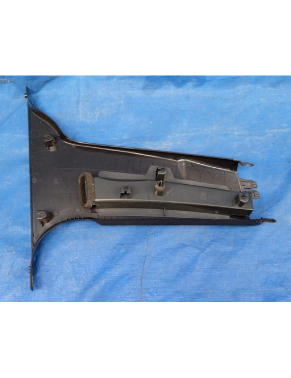 Moldura Lateral Coluna Esquerda Volvo Xc60 2009 - 2015