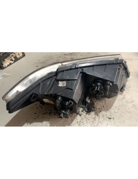 Farol Esquerdo Dodge Journey 2.7 2009 / Avaria
