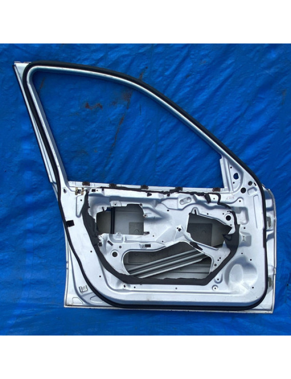 Porta Dianteira Esquerda Bmw 320i E46 323i 325i 1999 A 2005