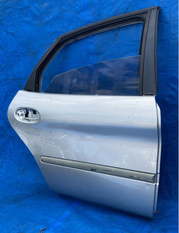 Porta Traseira Direita Taurus 1997 1998 Traseira Direita Prateado