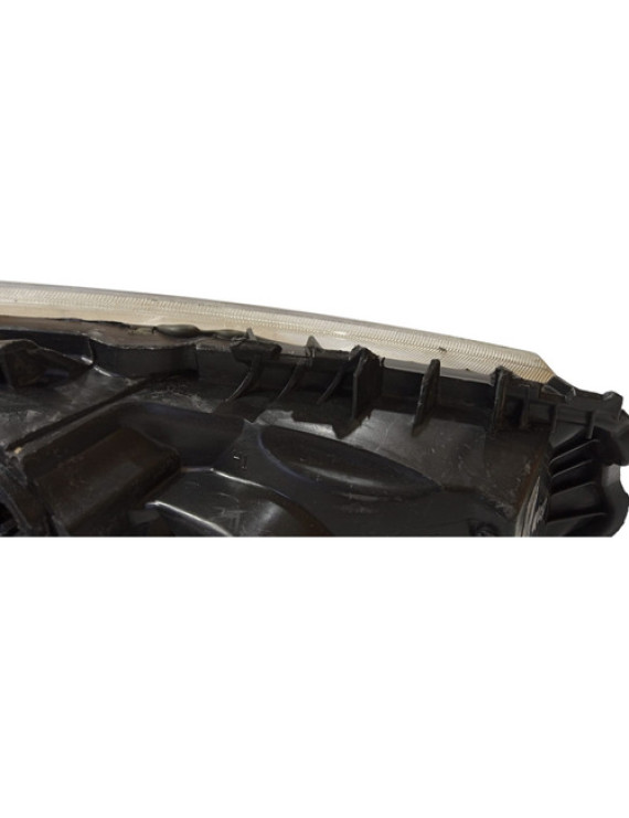 Farol Esquerdo Megane 2006 - 2013 / Detalhe Esquerdo/motorista