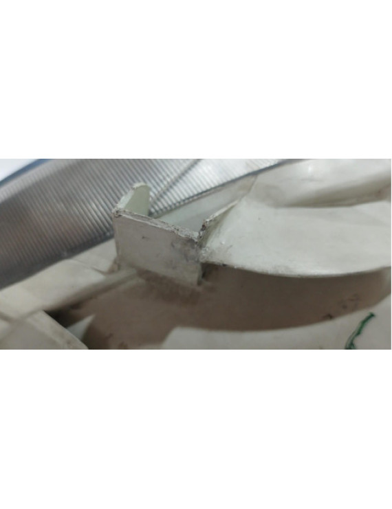 Farol Direito Mascara Negra Fielder 2005 2006 2007 Direito/passageiro