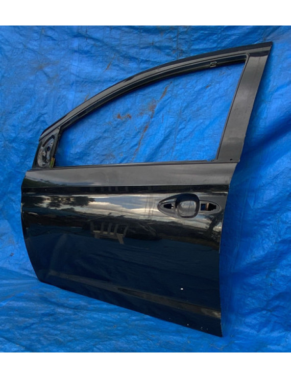 Porta Dianteira Esquerda Lifan 530 2014 2015 2016 Detalhe