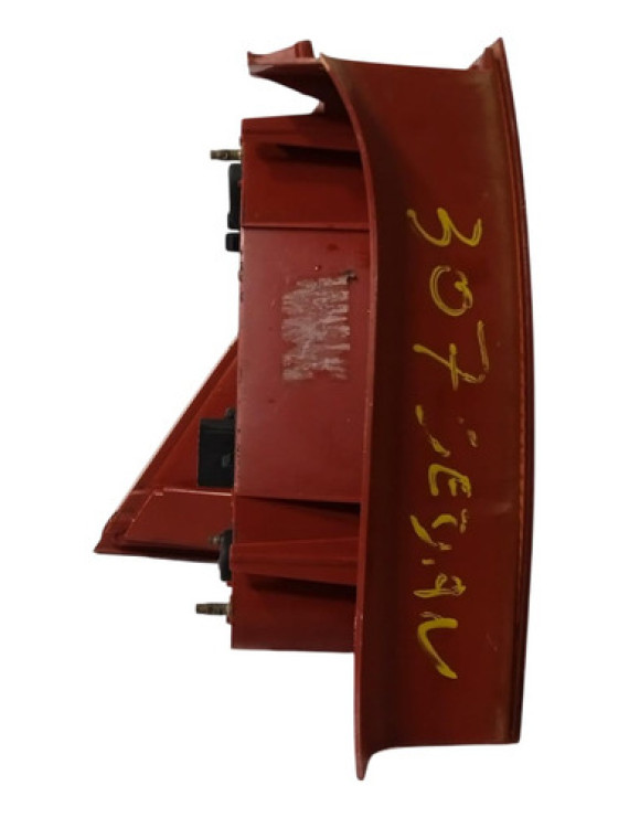 Lanterna Direita Peugeot 307 Sedan 2007 2008 2009 Direito/passageiro Vermelho