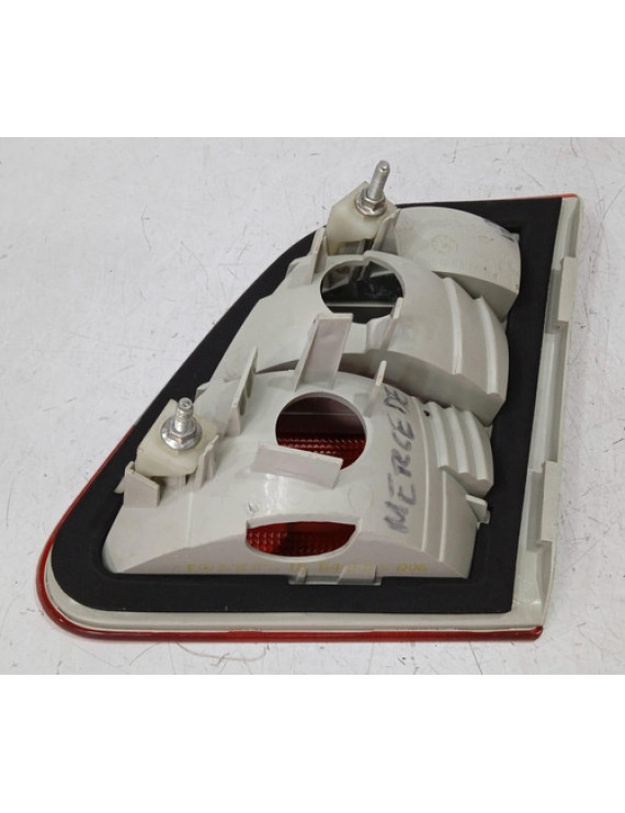 Lanterna Esquerda Tampa Mercedes B180 B170 2010 2011