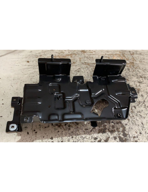 Suporte Amplificador Som Volvo C30 2008 - 2011