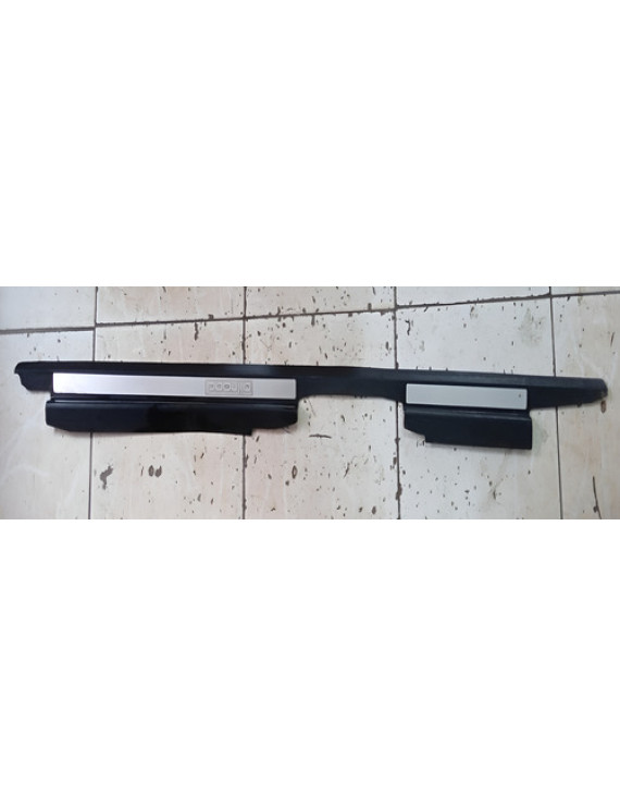 Soleira Externa Esquerda Audi A6 Allroad 2001 - 2005 Preto
