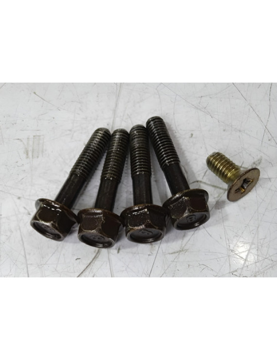 Kit Parafuso Bomba De Óleo Cerato 1.6 2014 - 2019 Preto