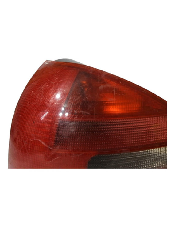 Lanterna Esquerda Audi A3 1996 1997 1998 1999 2000 Esquerdo/motorista Vermelho