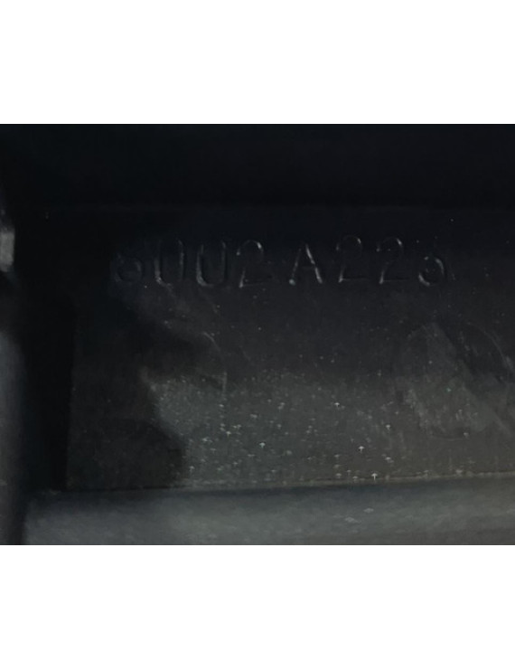 Moldura Painel Central Rádio Pajero Full 2008 - 2015 Preto