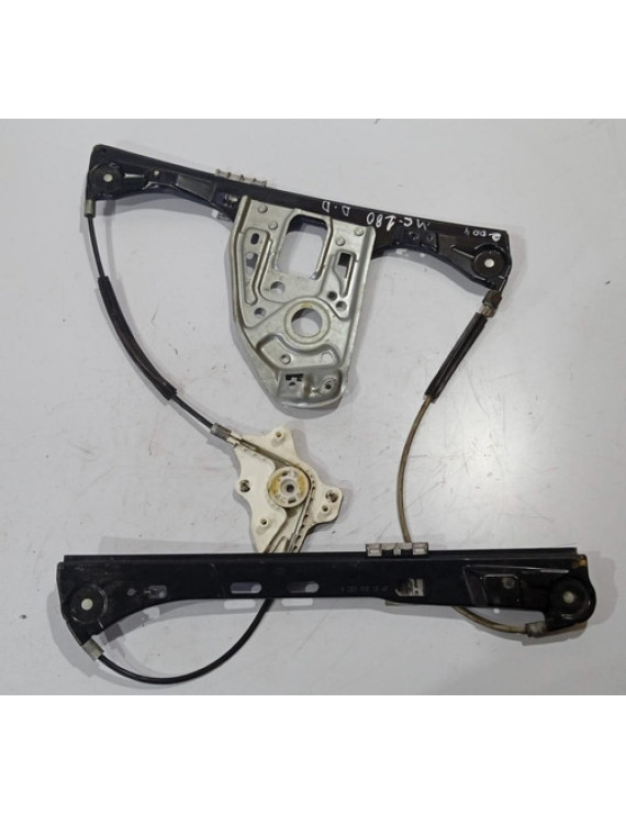 Máquina De Vidro Dianteira Direita Mercedes C180 2004