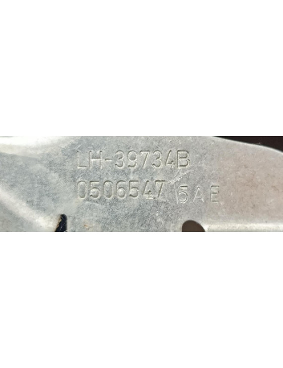 Máquina Vidro Dianteira Esquerda Chrysler 300c 2005 2006