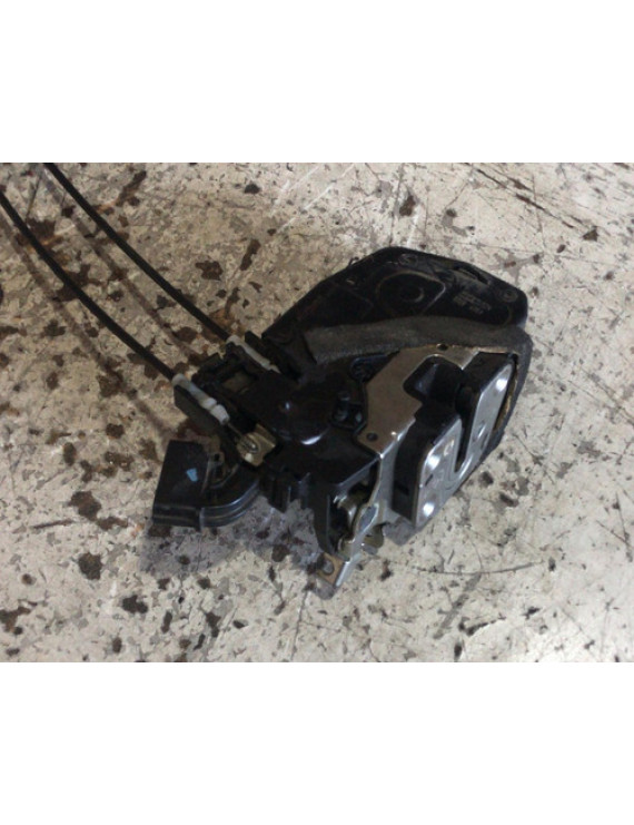 Fechadura Traseira Direita Nissan X Trail 2008
