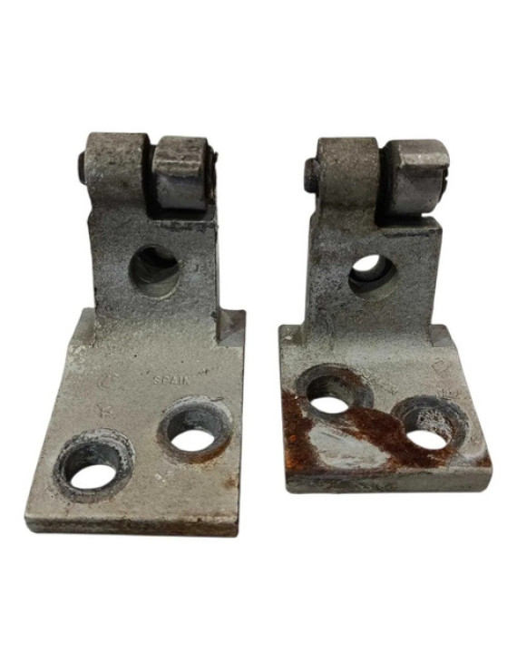 Par Dobradiça Porta Dianteira Direita Seat Cordoba 1999 2002
