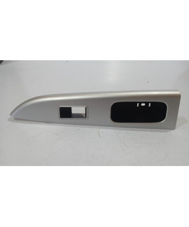 Moldura Botão Traseira Esquerda Lifan X60 2010 - 2016