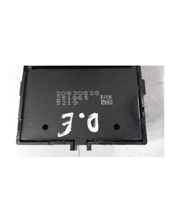 Botão Comando Vidro Dianteiro Esquerdo Spin 2013 - 2018