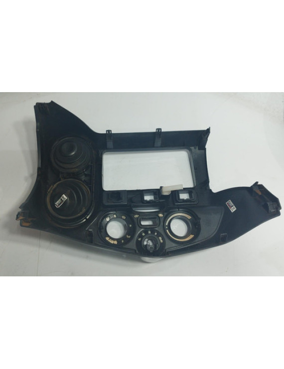 Moldura Painel Central Toyota Etios 2015 A 2018 Detalhe Preto