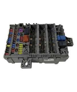 Caixa De Fusíveis Civic 2.0 2012 - 2016 / Tt4m010