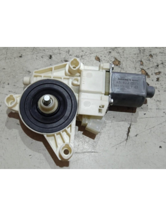 Motor Vidro Dianteiro Direito Mercedes Gla200 2012 - 2018