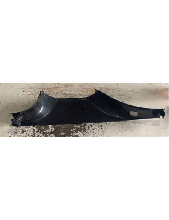 Acabamento Coluna Direito Benz R500 2007 A2516900425