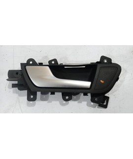 Maçaneta Interna Traseira Esquerda Audi A4 2011 - 2014 Traseira