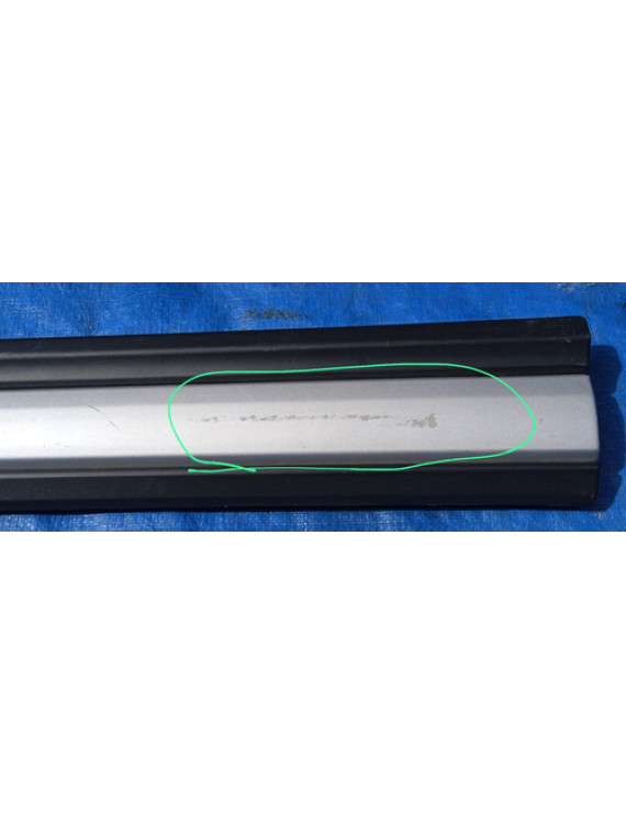 Friso Porta Dianteira Direita Outlander 2016 2017 2018
