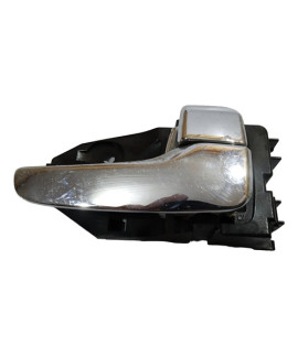 Maçaneta Interna Dianteira Direita Airtrek 2003 - 2008 Dianteira Maçaneta Interna Dianteira Direita Airtrek 2003 - 2008 Dianteira