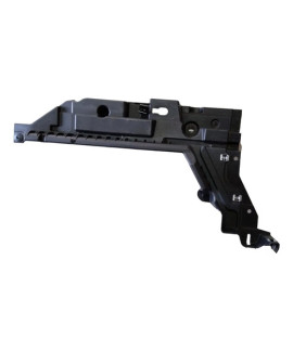 Guia Parachoque Dianteiro Esquerdo Bmw 535 2010 2011 2012