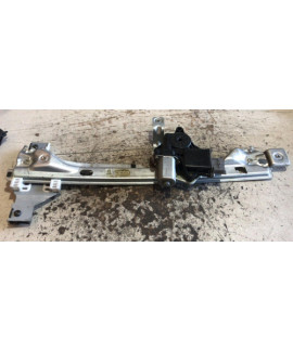 Máquina Vidro Traseira Esquerda Peugeot 3008 2011 - 2015