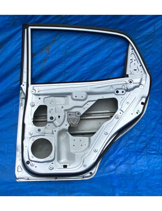 Porta Traseira Direita Ssangyong Korando 2011 A 2014