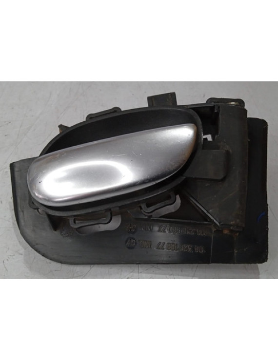Maçaneta Interna Direita Peugeot 206 207 2008 - 2014
