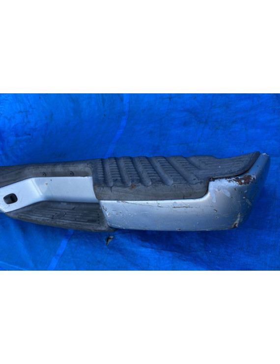 Parachoque Traseiro Nissan Frontier 2002 A 2007 Detalhes