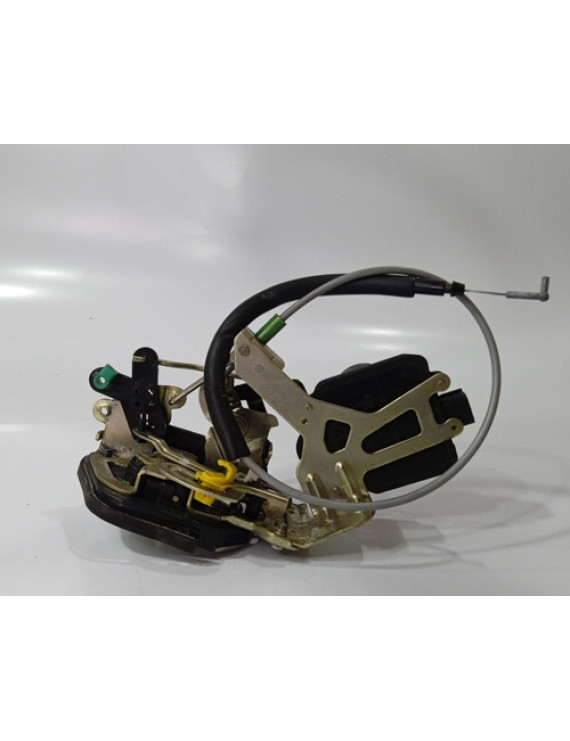 Fechadura Traseira Direita J3 2010 - 2015