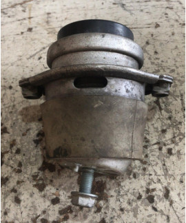 Coxim Do Motor Esquerdo Porsche Cayenne 4.8 2009