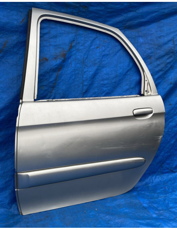 Porta Traseira Esquerda Xsara Picasso 2001 A 2012