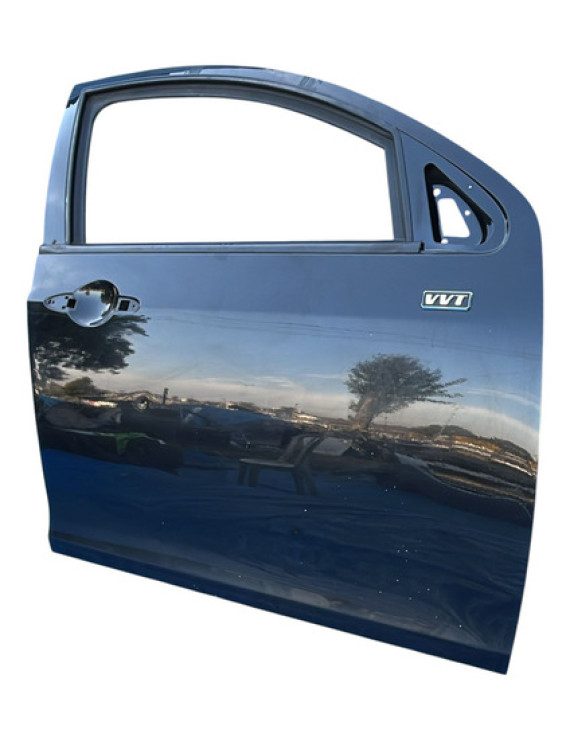 Porta Dianteira Direita Jac J3 2010 A 2014 Detalhe - Dianteira - Direita - Preto