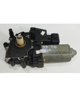 Motor Do Vidro Traseiro Direito Audi A8 1999 2000 2001 