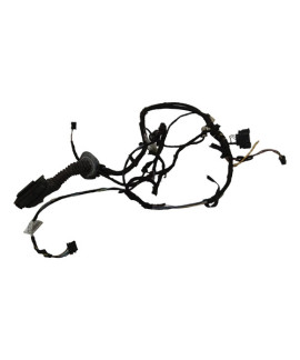 Chicote Da Porta Dianteira Direita Bmw 135 2015