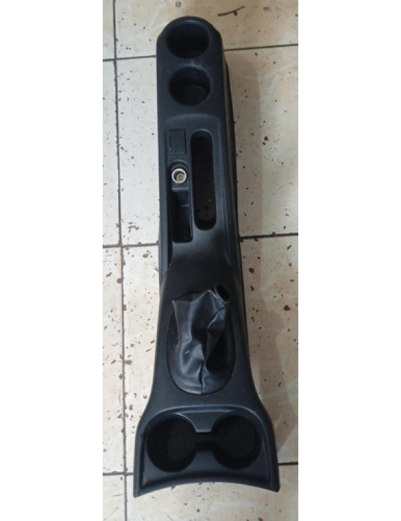 Console Central Nissan Versa 2014