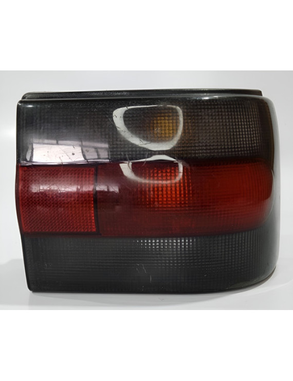 Lanterna Direita Renault 19 1991 1992 1993 1994 Avaria Direito/passageiro Vermelho