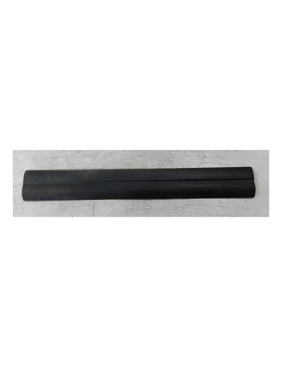 Soleira Dianteira Direita Bmw 135i 2015 Preto