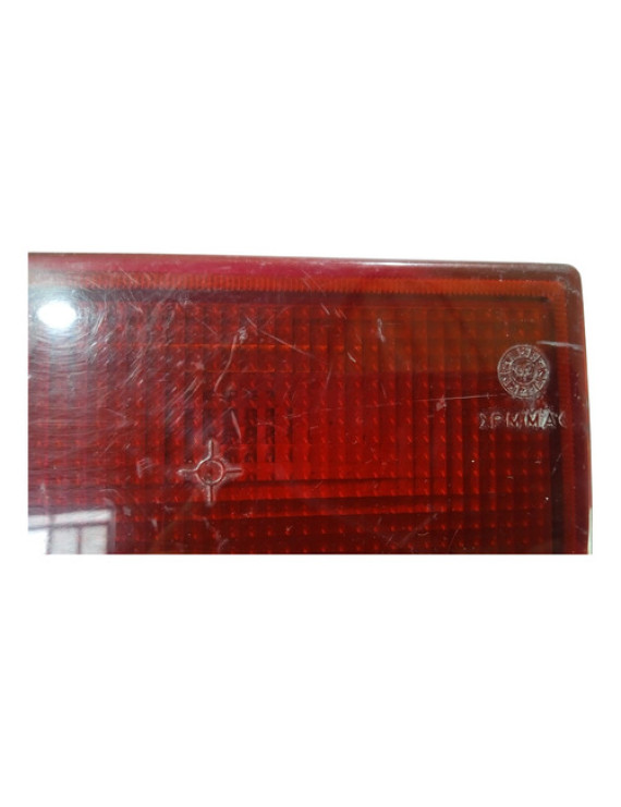 Lanterna Esquerda Volvo 850 1993 1994 Esquerdo/motorista Vermelho