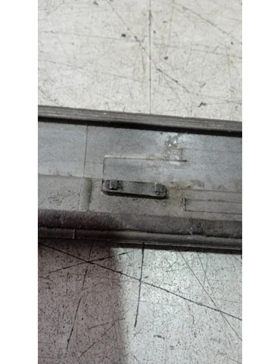 Friso Porta Dianteira Esquerda Azera 2006 - 2011 877233l020 Preto