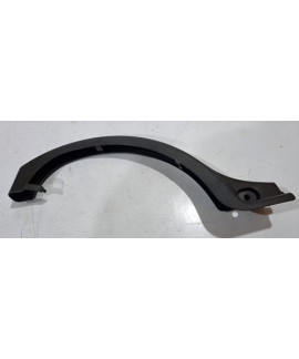 Acabamento Dobradiça Porta Malas Direito Mercedes C180 2004